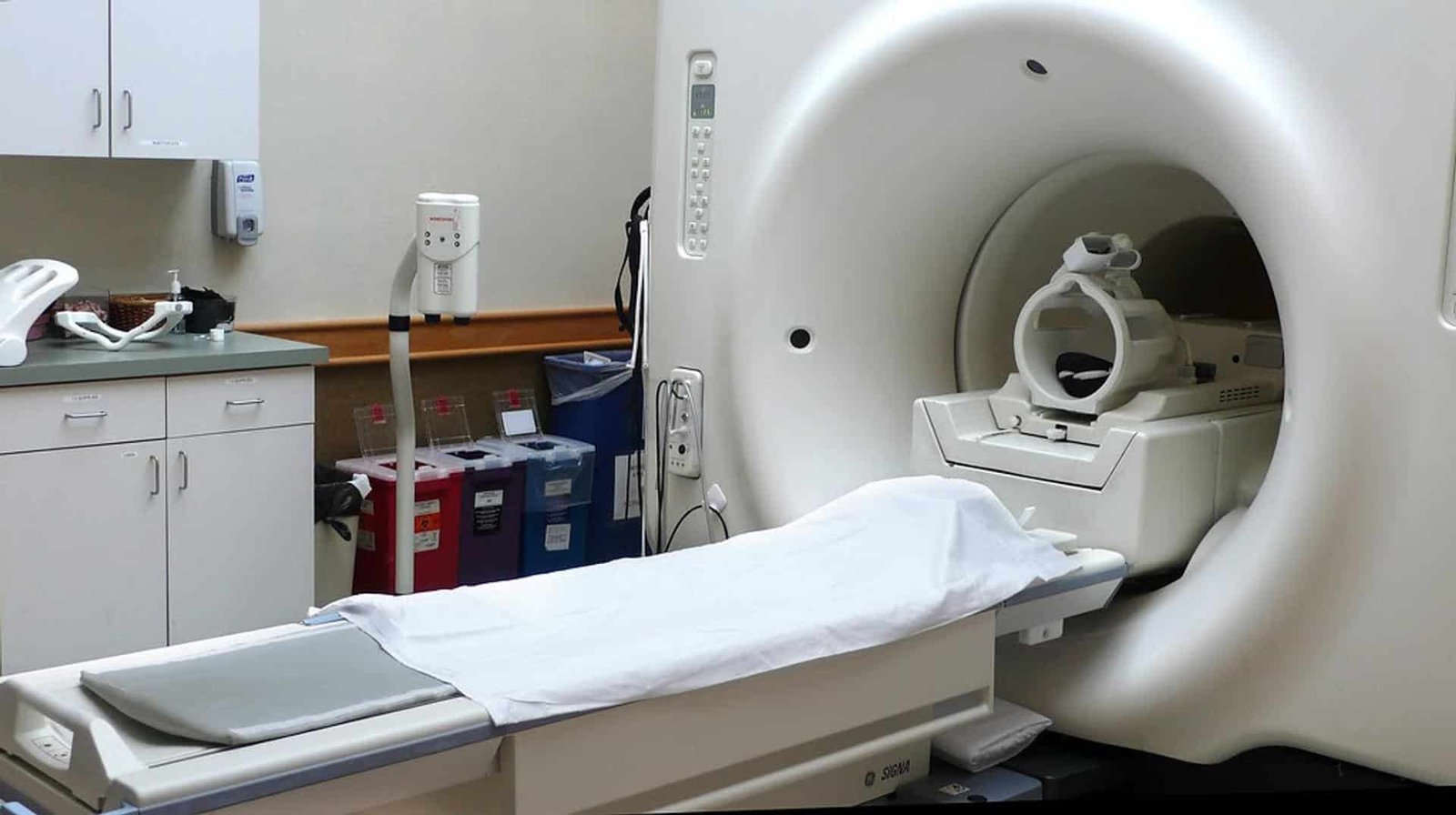 MRI TECH SALARY